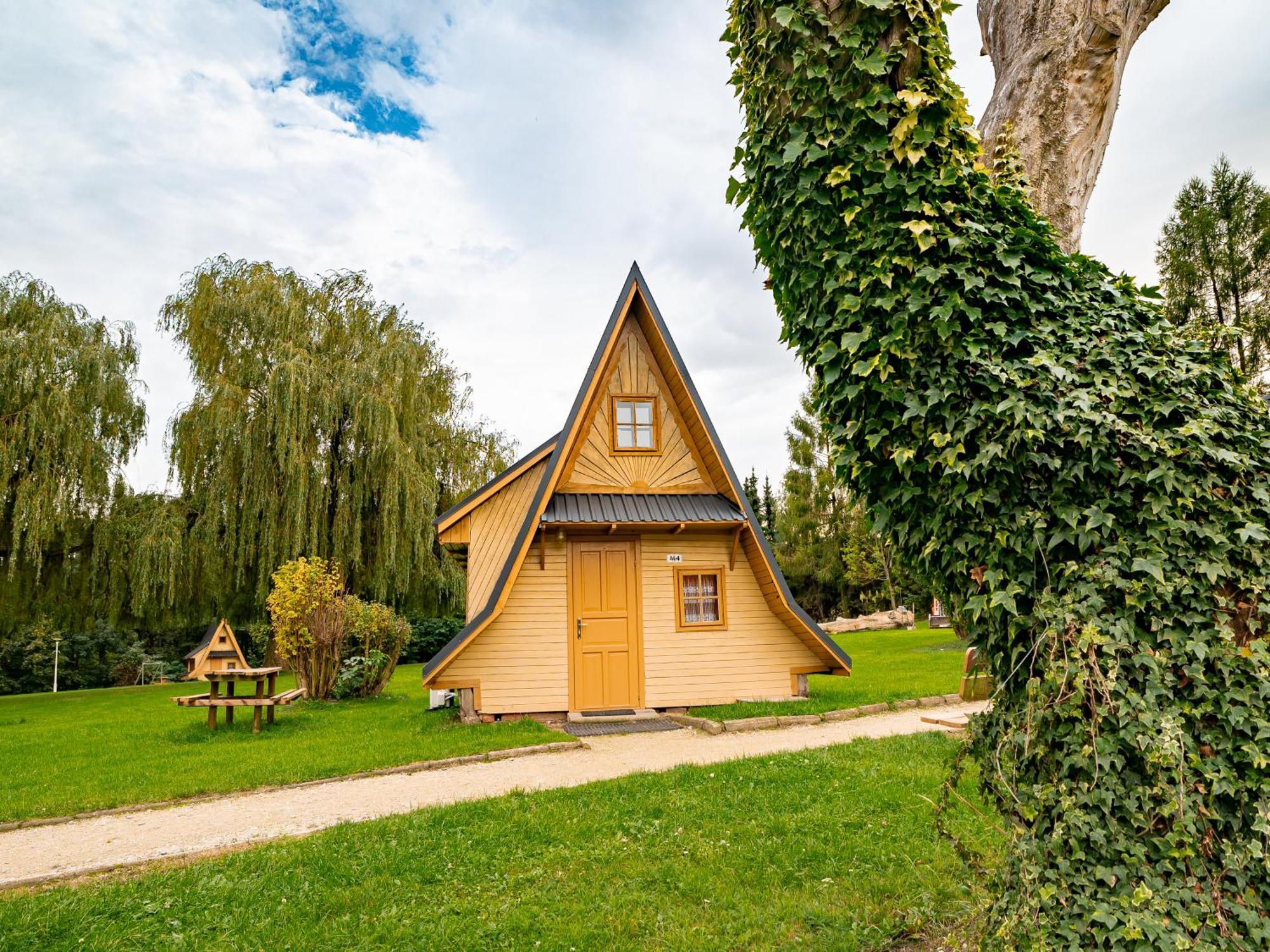 Sulicamp Kompleks Wypoczynkowy Sulistrowice Экстерьер фото
